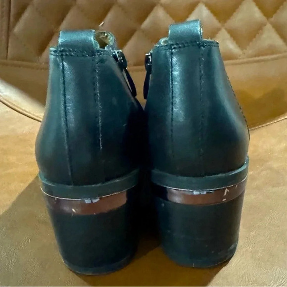 Franco Sarto leather Black Arden Booties ankle chelsea boots metal pointed US7 - Picture 3 of 5